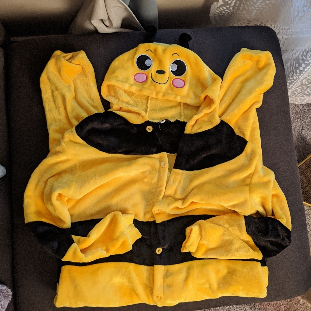 Kigurumi Bee onesie size M